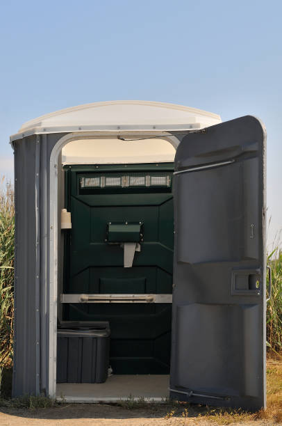 Best Portable toilet rental cost  in Richfield, WI