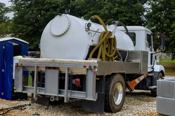 Best Portable toilet rental cost  in Richfield, WI